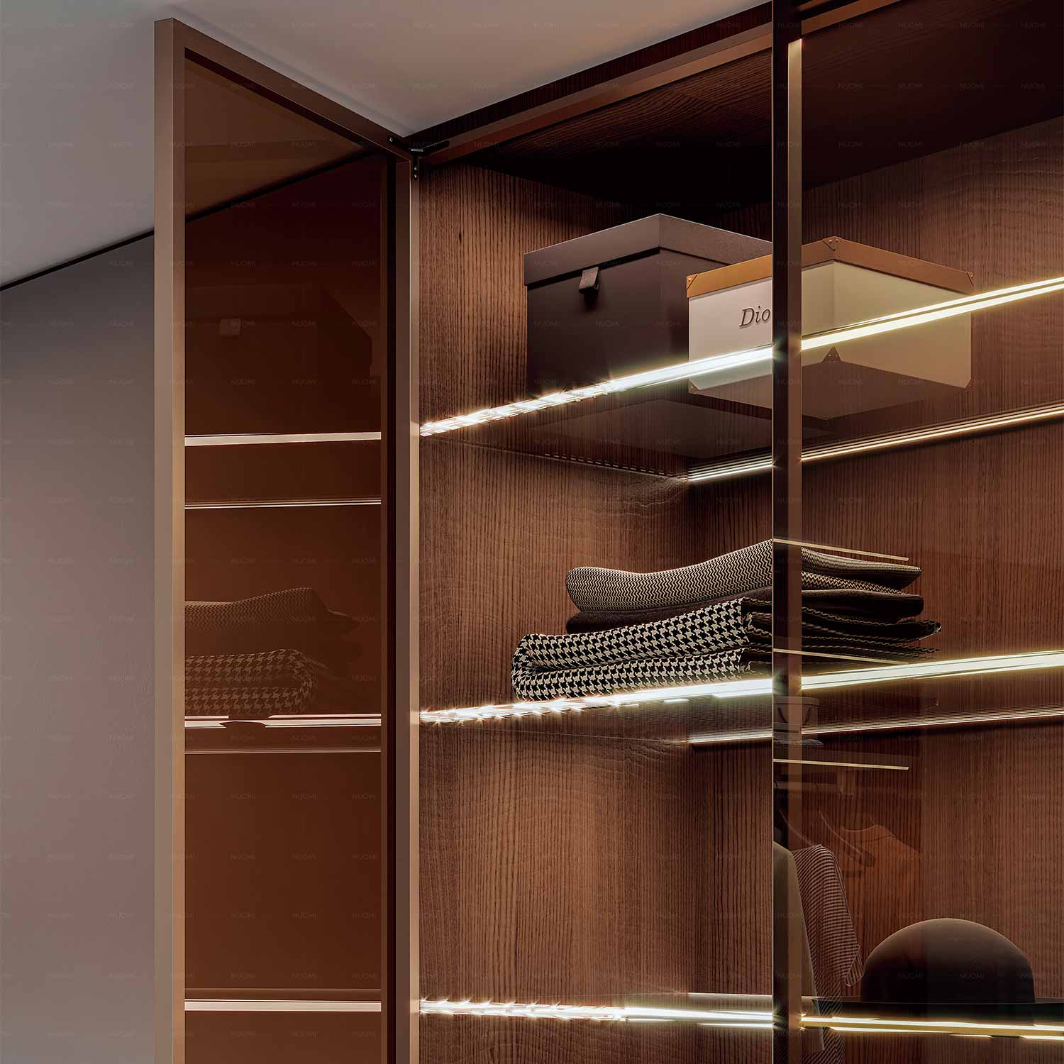 Nox Series Light Bar For Layered Glass 2